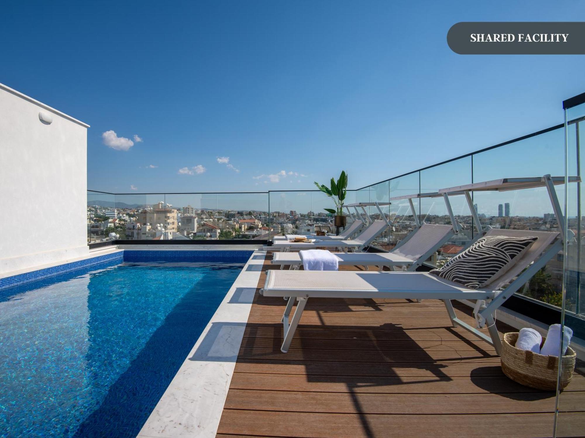 Sanders Crystal 1 Limassol Exterior photo