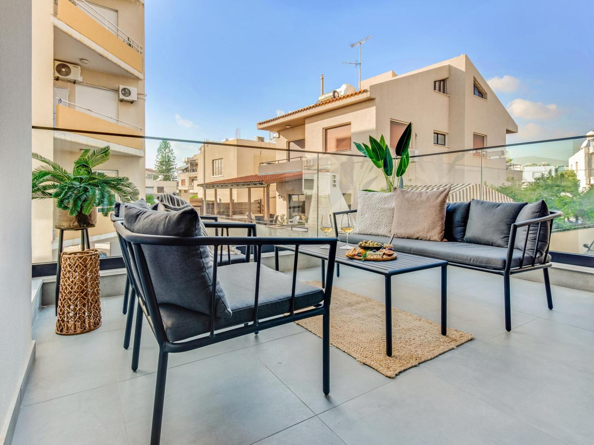 Sanders Crystal 1 Limassol Exterior photo